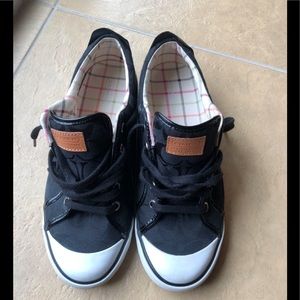 Size 10 Coach signature Barrett canvas with leather trim 2 women’s